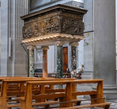 San Lorenzo Basilica - Donatello's Pulpit